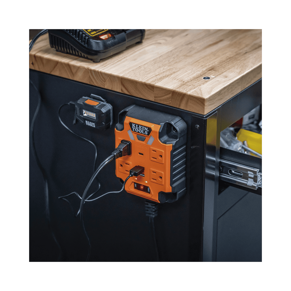 29601-LAT-DER-l Multicontacto Powerbox 1, con 4 Salidas 120 Vca, 2 USB-A / 1 USB-C, Luces LED Integradas y Soporte Magnético 29601 4