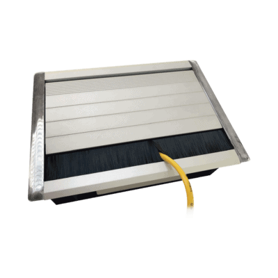 Caja Universal Vacía de 2 Módulos para Instalación en Escritorio (Voz, Datos, Video, Contactos Eléctricos), (No Incluye Accesorios)