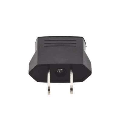 Adaptador de enchufe europea a americano, Calidad PREMIUM @ 6 A ; 110 - 250 Vca