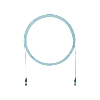 Cable de Interconexión de 12 Fibras Ópticas Multimodo OM4, Con Conector Pan-MPO Hembra - Hembra, Polaridad A, LSZH, de 17 Metros (55.77 Pies)