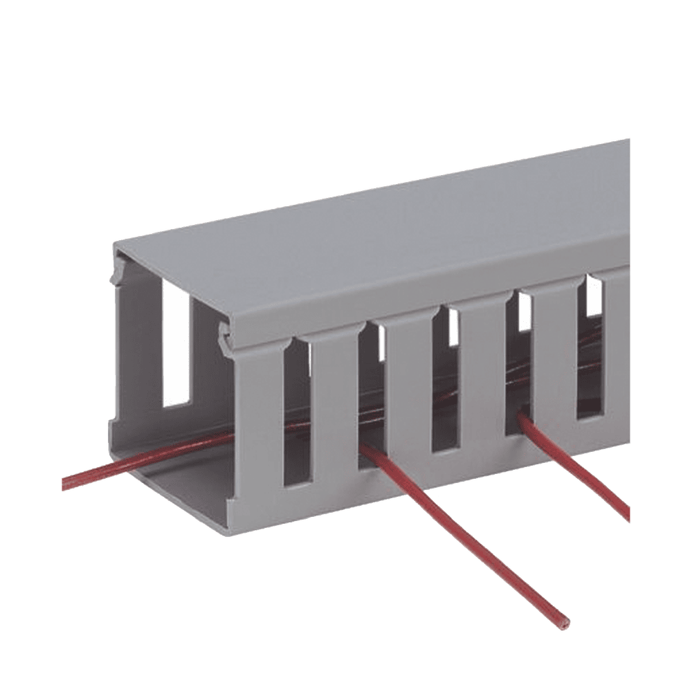 G3X3LG6-FRENTE-l Canaleta Ranurada de PVC sin Tapa, Tipo G, 3.25 in de Ancho, 3.12 in de Alto y 1828.8 mm de Largo, Color Gris G3X3LG6 2