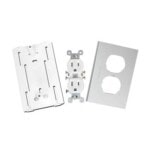 Contacto eléctrico doble, soporte y tapa de PVC auto extinguible y aluminio, universal (8191-10200) IKA100DUPLEX