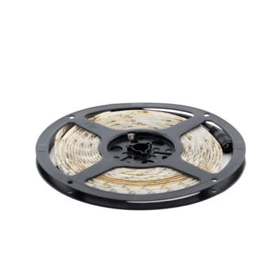 Tira Led de 5 m / Cálido / Uso Exterior / Potencia 15 W / 420 lm/ 12 V CD / IP 65.