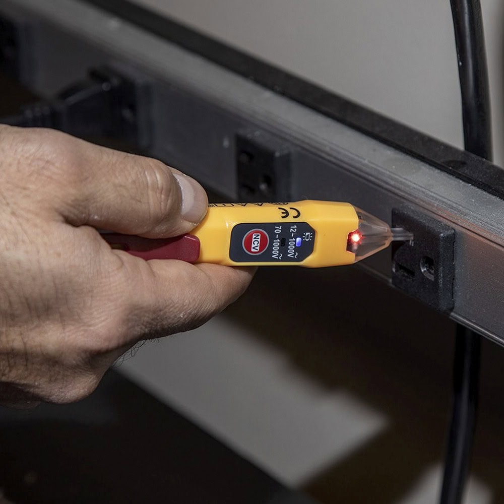 NCVT2P-AD-2-l Detector de Voltaje sin Contacto tipo Lápiz, de Doble Rango de 12 a 1000 V CA o de 70 a 1000 V CA. NCVT-2P 6
