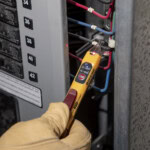 Detector de Voltaje sin Contacto tipo Lápiz, de Doble Rango de 12 a 1000 V CA o de 70 a 1000 V CA. NCVT2P-AD-3-l