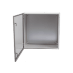 Gabinete de Acero IP66 Uso en Intemperie (600 x 600 x 300 mm) con Placa Trasera Interior Metálica y Compuerta Inferior Atornillable (Incluye Chapa y Llave T). PST606030A-AD-3-l-1