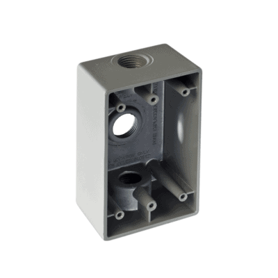 Caja Condulet FS de 1/2" (12.7 mm) con tres bocas a prueba de intemperie.