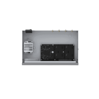 lateral_derecha_0S400-212 Conmutador Enterprise modular yeastar 50 extensiones,10 llamadas simultaneas, Hasta 8 puertos fxo/fxs (no incluidos) P550 4