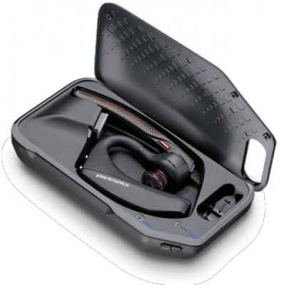 ACCPTS1810_2_full Poly Voyager 5200 UC, Bluetooth para moviles y computadoras, incluye estuche de carga y adaptador Bluetooth 7K2F3AA 3