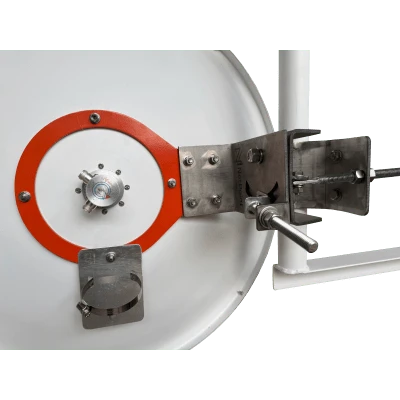 adicional_5S400-3 Antena Direccional / 2 ft / 5.9-7 GHz / Ganancia 32 dBi / SLANT de 45 ° y 90° / Incluye Jumpers con conector N-Macho a RPSMA / montaje y radomo incluido. NPX62 7