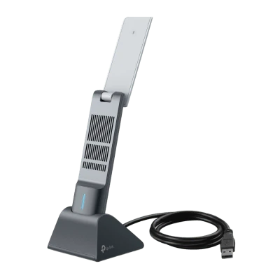Adaptador  USB inalámbrico doble banda AC 600 Mbps, antena de alta ganancia.