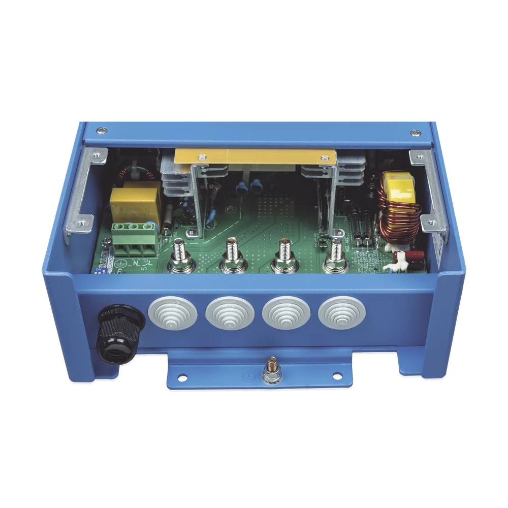 CC24_60-AD-1-l Centaur 24/60 / Cargador de Baterías 24V, 60A / Para Ambientes Marinos y Terrestres. / Bancos de 140 a 600 Ah CC24/60 5