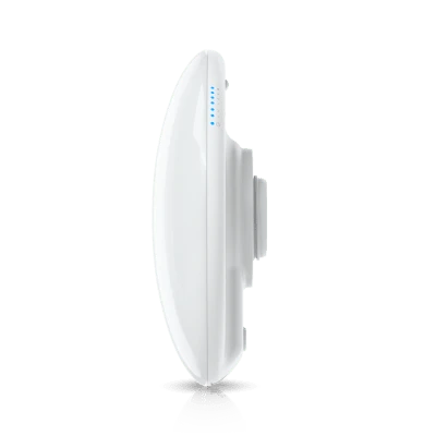 lateral_izquierda_0S400-26 UniFi Device Bridge para enlace PTP en 5 GHz hasta 5 Km, o como CPE en PTMP, hasta 867 Mbps, MU-MIMO 2x2, antena de 19 dBi, incluye inyector UDB-PRO 3