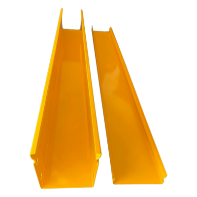Tramo Recto de Aluminio para Fibra Óptica / 4" x 4" / 1.52 m (4.99 ft) / Pintura Epóxica / Con Tapa y Accesorios